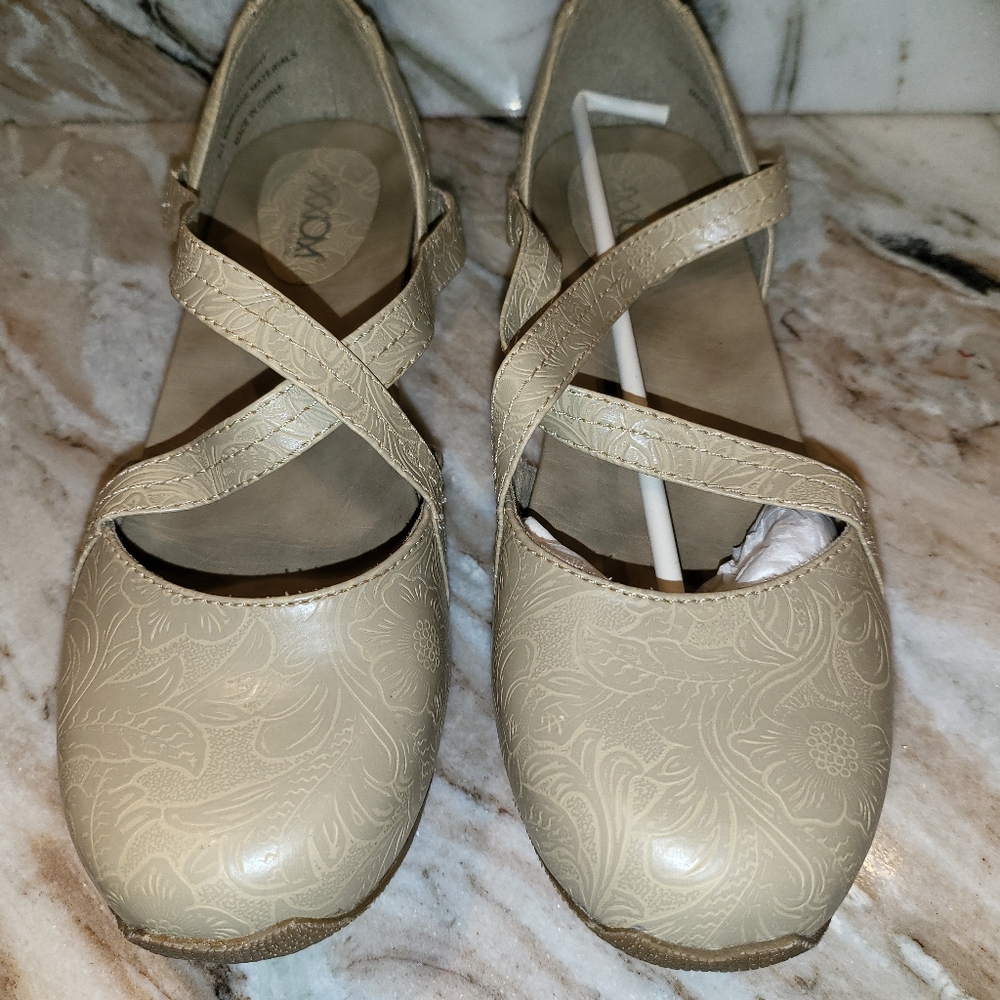 Axxiom Women's Shoes